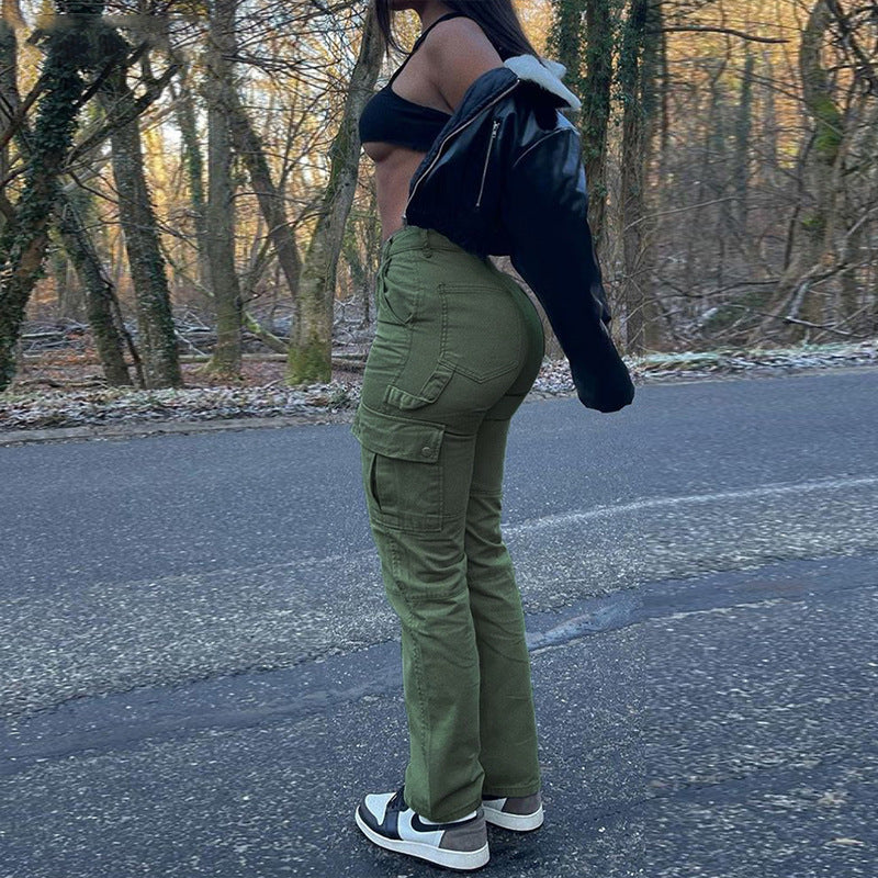 Retro High-Waist Cargo Jeans